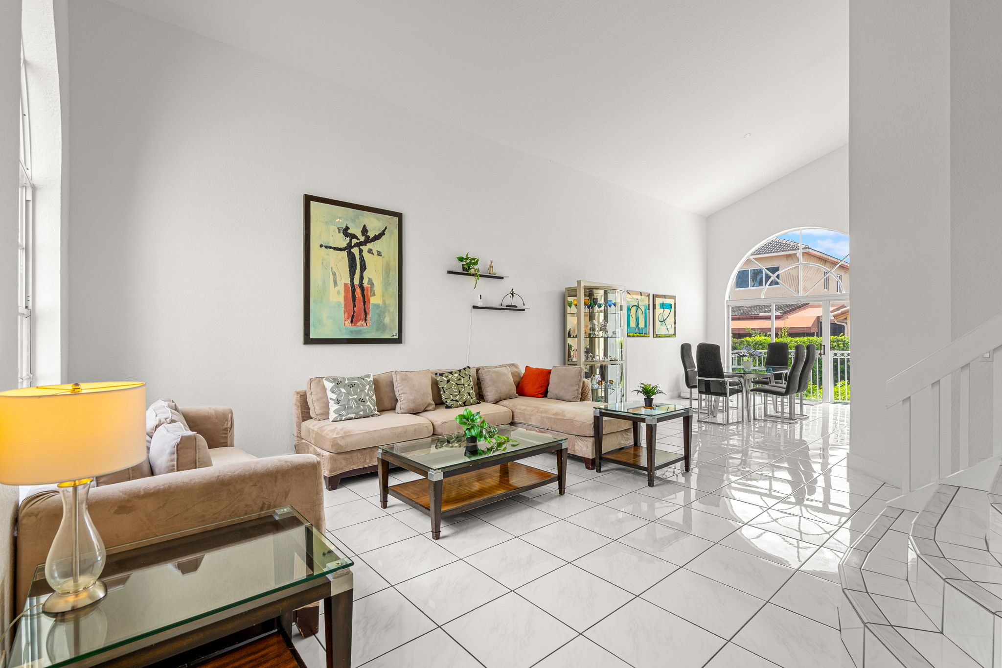 Featured doral property 06