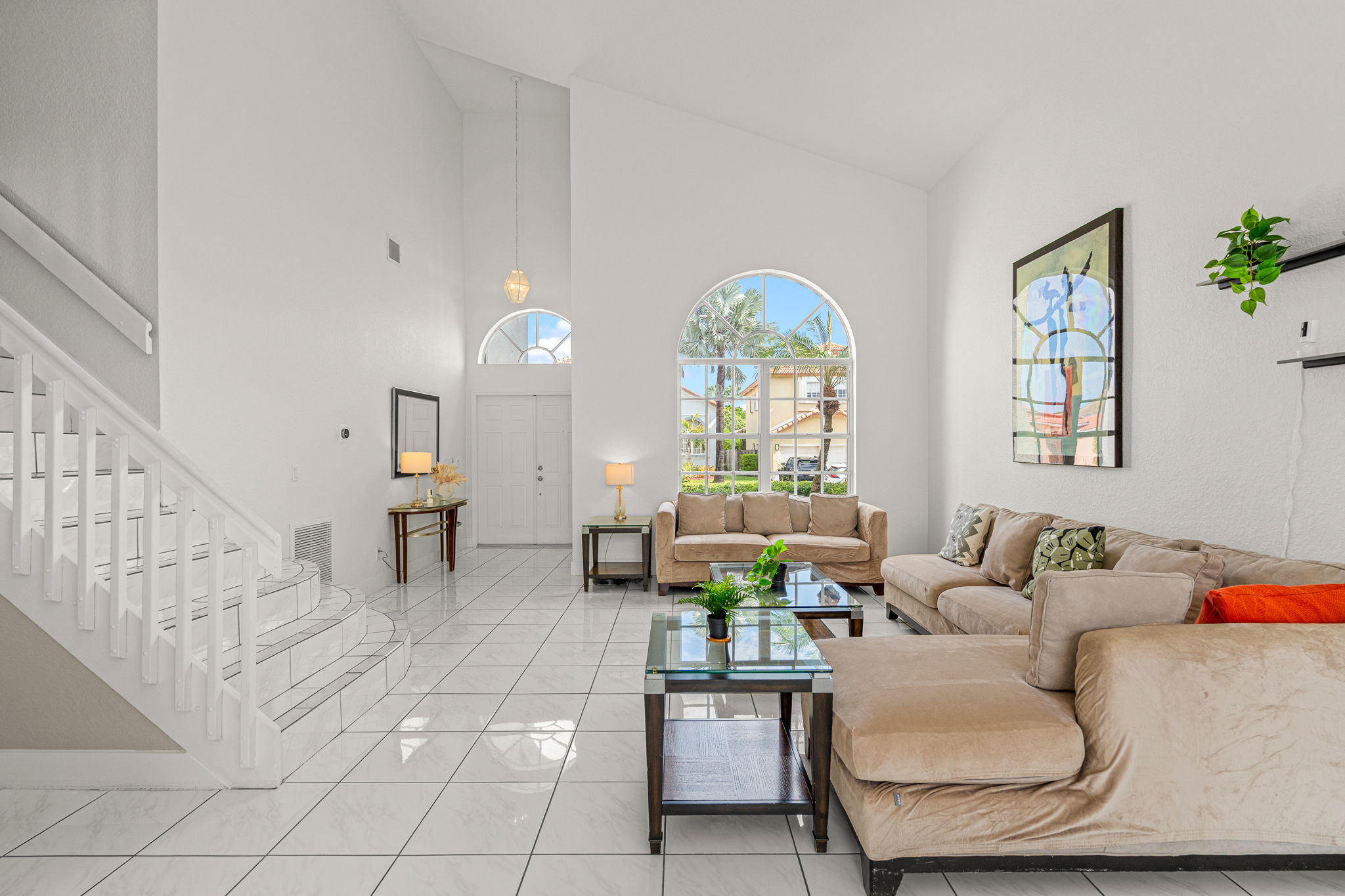Featured doral property 09