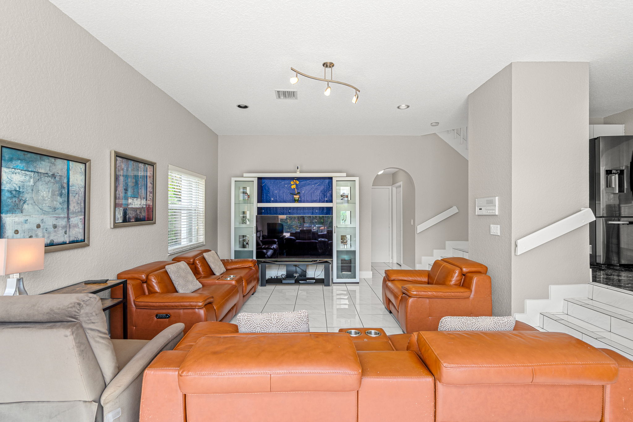 Featured doral property 19