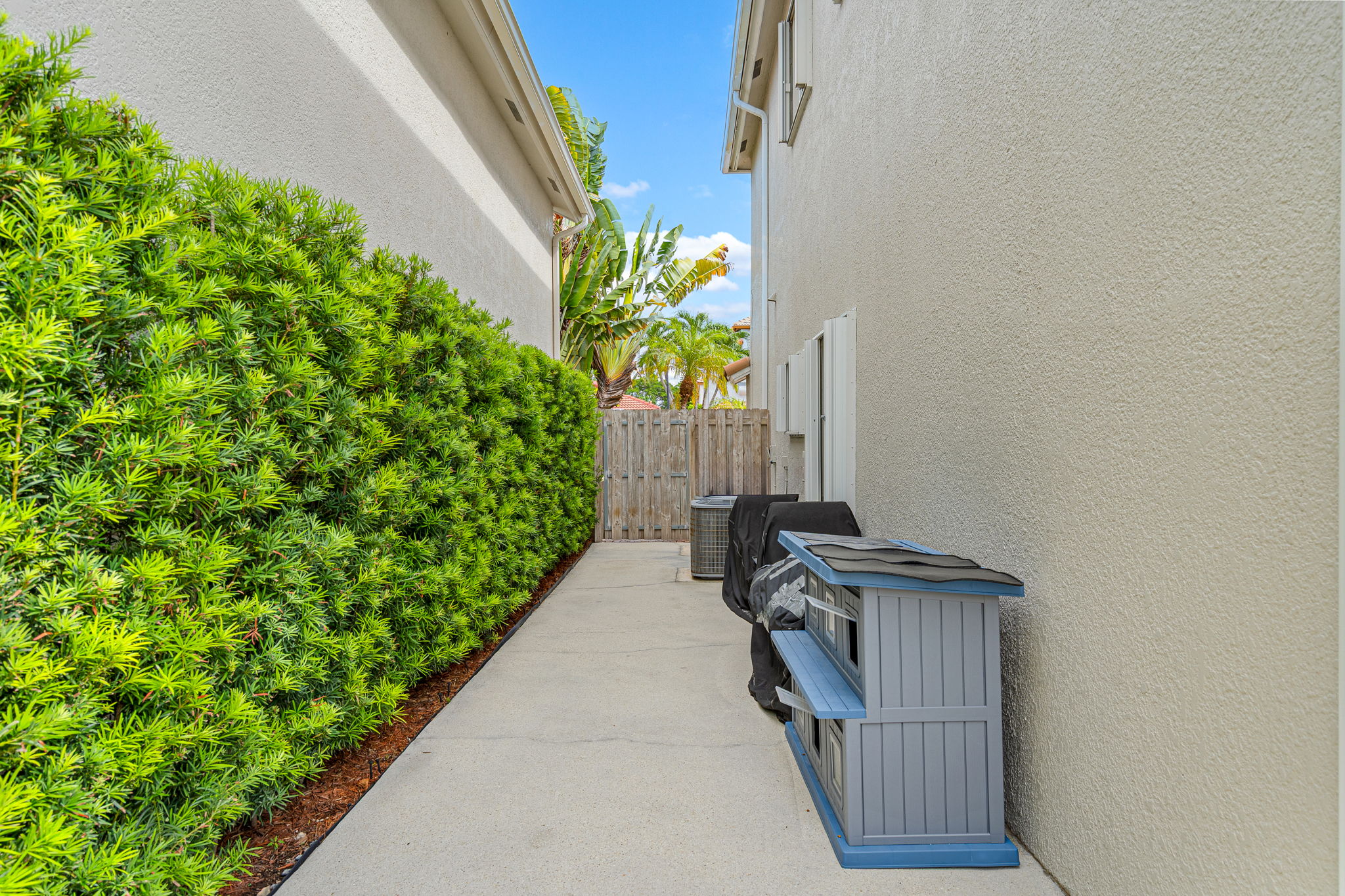 Featured doral property 31
