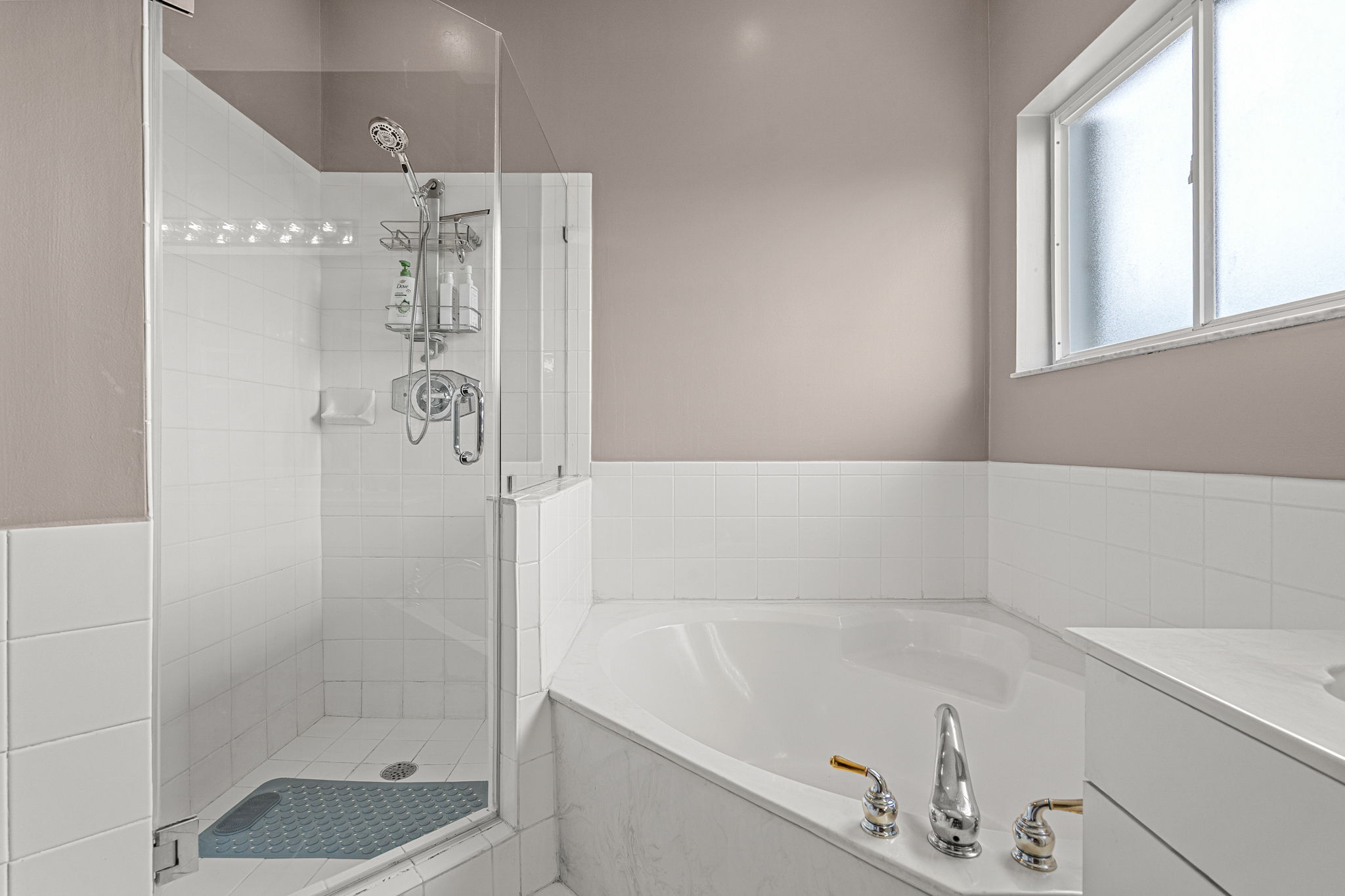Featured doral property 38