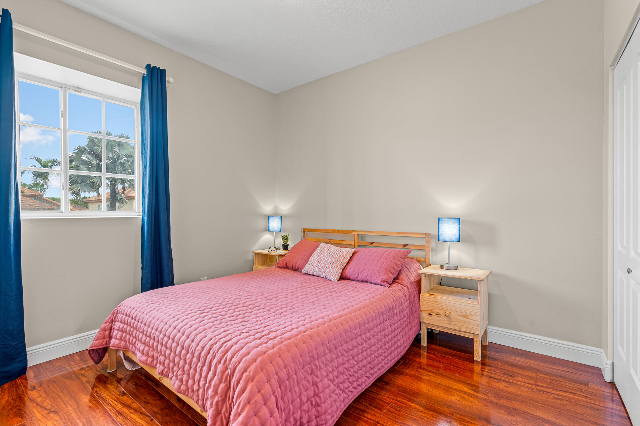 Featured doral property 44