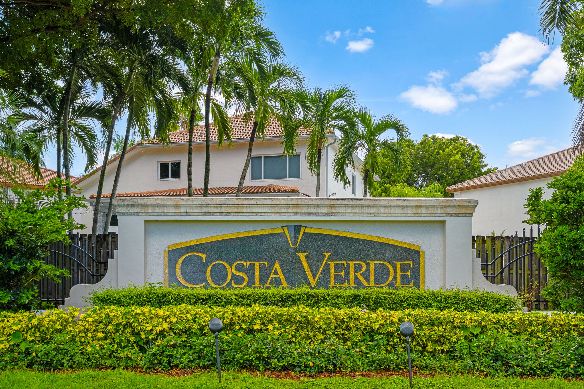 Featured doral property 48